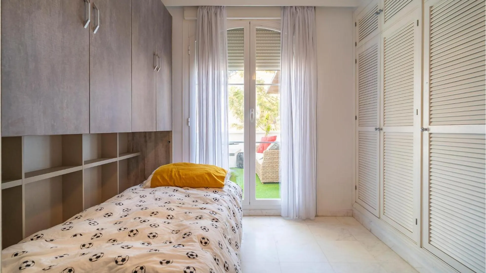 Gorgeous Home In Mijas With Wifi